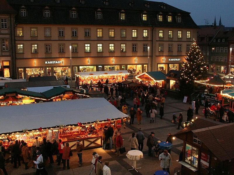 Bezaubert mit seiner gemütlichen Atmosphäre: der Bamberger Weihnachtsmarkt. Bezaubert mit seiner gemütlichen Atmosphäre: der Bamberger Weihnachtsmarkt. 
