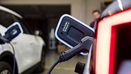E-Autos als mobile Energiespeicher f&uuml;r Haus und Stromnetz