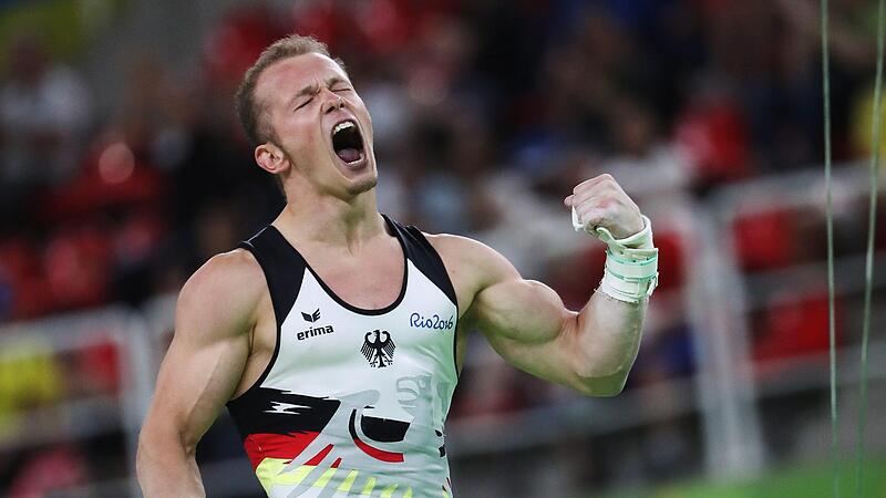Hier jubelt Fabian Hambüchen 2016 in Rio über die Goldmedaille am Reck. Am 28. Oktober 2023 ist Deutschlands erfolgreichster Turner aller Zeiten in Coburg zu Besuch. Hier jubelt Fabian Hambüchen 2016 in Rio über die Goldmedaille am Reck. Am 28. Oktober 2023 ist Deutschlands erfolgreichster Turner aller Zeiten in Coburg zu Besuch.