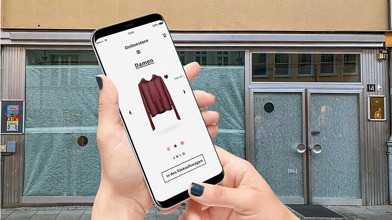 Manche kaufen gerne online &uuml;bers Handy oder am PC ein &ndash; andere sch&auml;tzen den klassischen Einzelhandel mit individueller Beratung. Im derzeit noch verh&uuml;llten Ladenlokal im Steinweg 14 sollen diese beiden Sichtweisen miteinander kombiniert werden.  A...