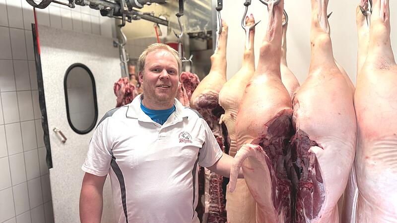 Als einer der letzten in der Region schlachtet Andreas Schumm seine Schweine noch selbst.