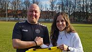 SpVgg-Trainer Lukas Kling und Geschäftsführerin Nicole Kalemba