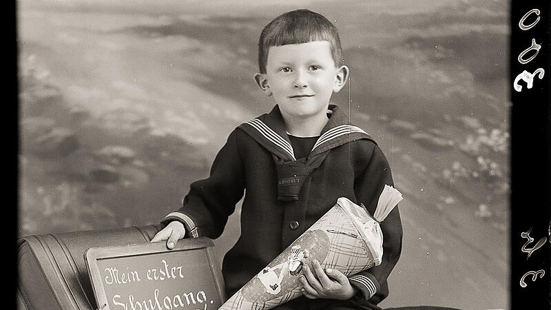 In der Kategorie &bdquo;Erster Schultage&ldquo; finden sich  Aufnahmen aus Forchheim wie diese.