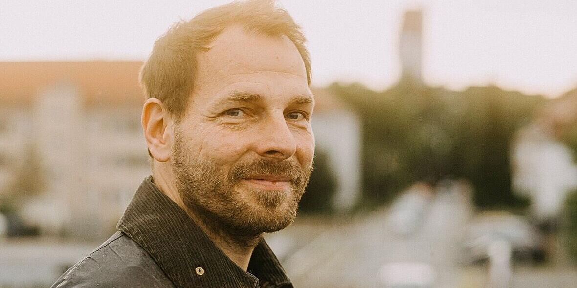 Die Stadtgalerie Villa Dessauer in Bamberg zeigt das Werk der Künstlerin und Modeschöpferin