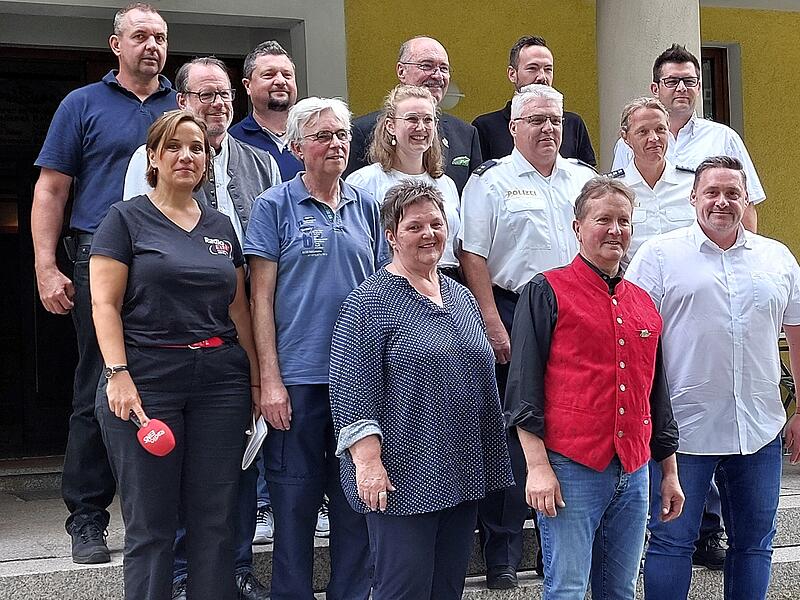 Die Teilnehmerinnen und Teilnehmer der Pressekonferenz 2024.