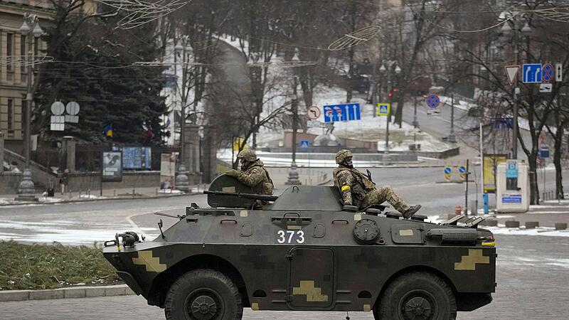 Soldaten in Kiew