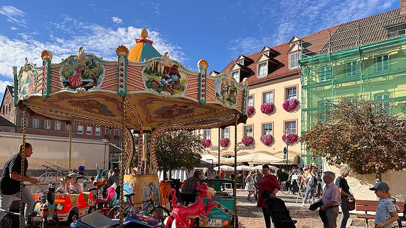 Michaelismarkt in der Innenstadt von Hammelburg