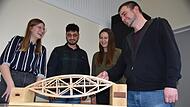 Laura Ruppenstein, Volkan Yanar, Doreen Häublein und Holger Münch durften sich über einen zweiten Platz freuen.