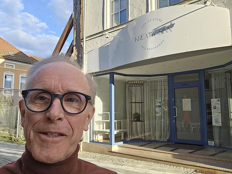 Noch ist der Store leer. Am 2. Mai wird Fronczek ihn zum Treffpunkt f&uuml;r alle machen, die sich auf den Katholikentag in W&uuml;rzburg freuen.