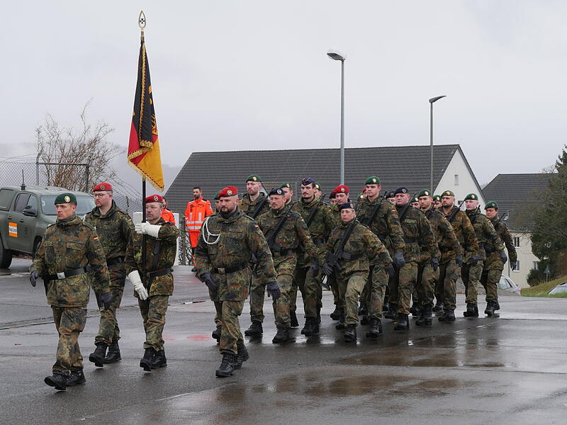 Übergabe Bereich Truppenübungsplatzkommandantur Süd von Oberstleutnant Rainer Hoch an Oberstleutnant Torsten Reinhardt.Kommandoübergabe Wildflecken von Oberstleutnant Rainer Hoch an Oberstleutnant Torsten Reinhardt Übergabe Bereich Truppenübungsplatzkommandantur Süd von Oberstleutnant Rainer Hoch an Oberstleutnant Torsten Reinhardt.