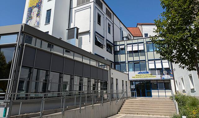 Das St.-Anna-Kreiskrankenhaus in Höchstadt ist seit dem Sommer zum Teil führungslos. Das St.-Anna-Kreiskrankenhaus in Höchstadt ist seit dem Sommer zum Teil führungslos.