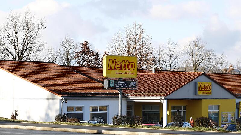 Der jetzige Netto-Markt in Untersteinach bleibt, wird aber modernisiert. Ein lange diskutierter Neubau fast daneben wird nicht gebaut. Der jetzige Netto-Markt in Untersteinach bleibt, wird aber modernisiert. Ein lange diskutierter Neubau fast daneben wird nicht gebaut.