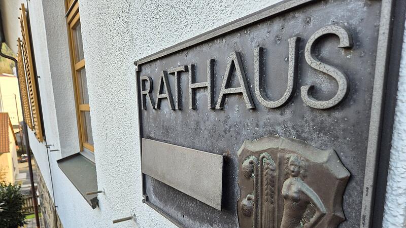 Paukenschlag in Weißenbrunn: Bürgermeister verlässt SPD