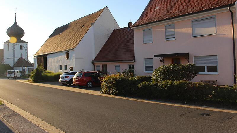 Dieses Anwesen in Ailersbach wird zu einem Tierheim umgebaut. Dieses Anwesen in Ailersbach wird zu einem Tierheim umgebaut.