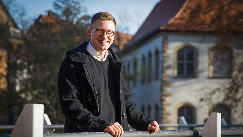 FDP-OB-Kandidat Ralf St&ouml;cklein will den Streit ums Stadtmarketing l&ouml;sen.Lugbank 5: Der Krieg ums Bier