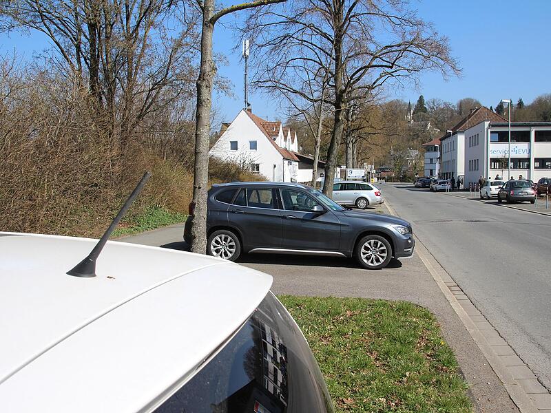 Kostenlos Parken in Coburg &ndash; hier: Karchestra&szlig;e.
