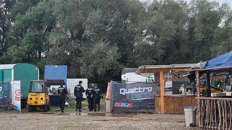Gewalttat auf Dorffest: acht Verletzte, Täter flieht Gewalttat auf Dorffest: acht Verletzte, Täter flieht