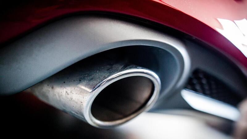Ab 2035 sollen in Europa keine Verbrenner-Autos neu zugelassen werden. Ab 2035 sollen in Europa keine Verbrenner-Autos neu zugelassen werden.