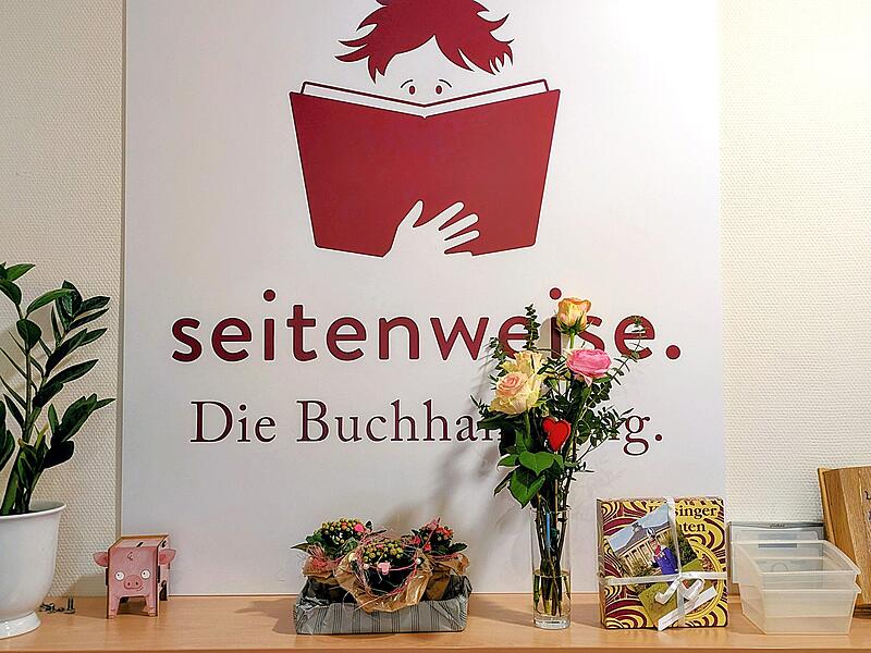 Zum Abschied gab es Blumen und kleine Geschenke.