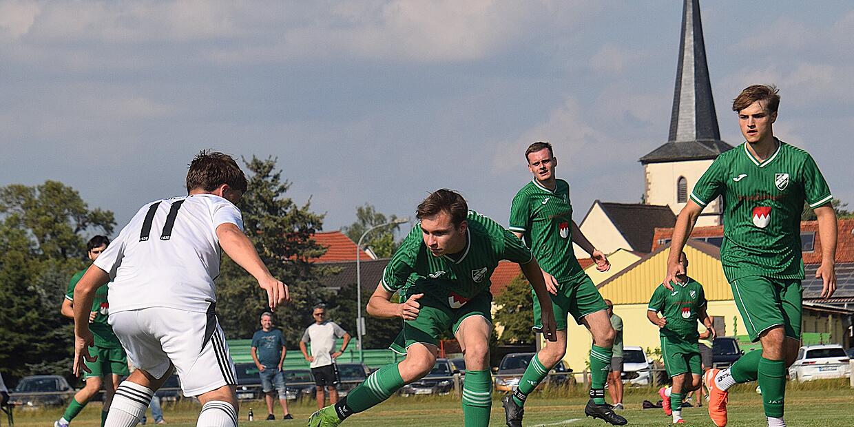 SV Garitz clips the wings of promoted FC Westheim