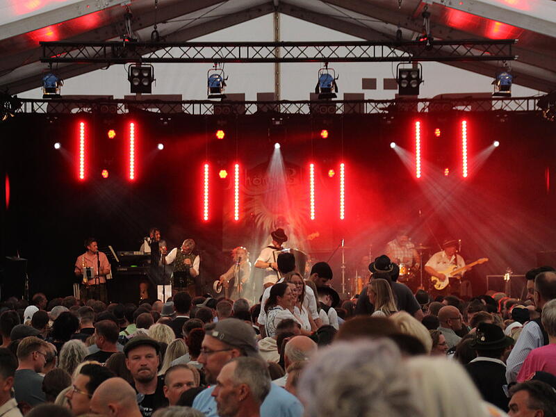 Rh&ouml;n-Festival Wildflecken: Rh&ouml;ner Bluat spielt f&uuml;r die Kissinger H&uuml;tte