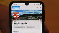 In Fuchsstadt in Unterfranken hat sich eine Bürger-Info-App bereits etabliert. Im Aischgrund möchten die Bürgermeister der Verwaltungsgemeinschaft Höchstadt nun eine einführen. In Fuchsstadt in Unterfranken hat sich eine Bürger-Info-App bereits etabliert. Im Aischgrund möchten die Bürgermeister der Verwaltungsgemeinschaft Höchstadt nun eine einführen.