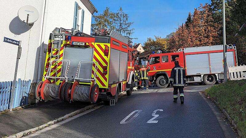 Die Kulmbacher Feuerwehr war nach ihrer Alarmierung innerhalb von sechs Minuten beim Brand in der Gustav-Adolf-Stra&szlig;e vor zwei Wochen.
