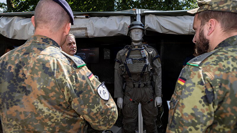 Tag der Infanterie bei der Bundeswehr in Hammelburg