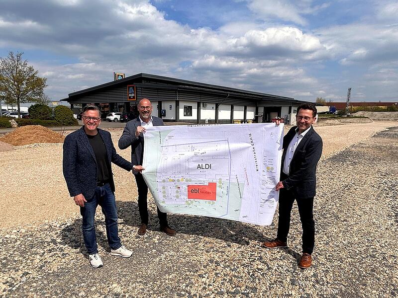Neben dem Aldi-Markt soll sich Ebl niederlassen. Neben dem Aldi-Markt soll sich Ebl niederlassen.