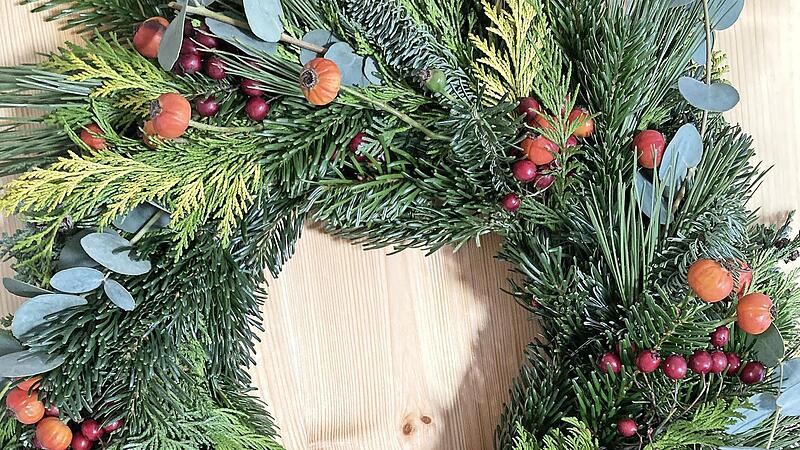 Dekorative Kränze. Dekorative Kränze.