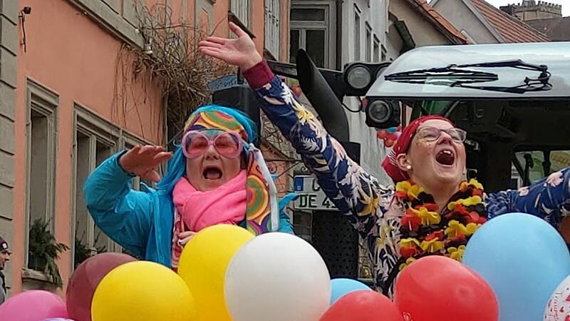 &bdquo;Se&szlig;lach helau!&ldquo;  -Wagen des TSV Scherneck.