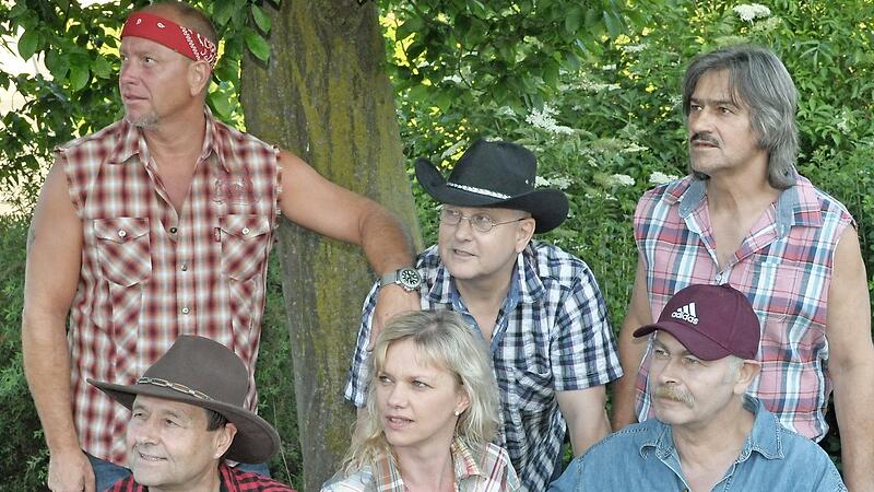 Die Country-Coverband Hatehill-County um Frontfrau Mary gibt am Sonntag, 26. September, im Biergarten &bdquo;Haus auf dem Zeilberg&ldquo; ein Benefizkonzert.