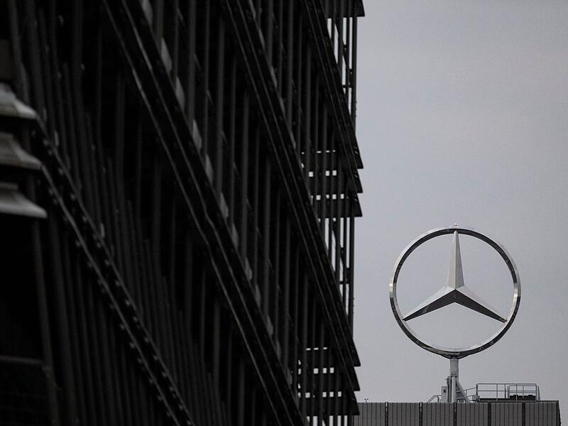 Mercedes-Benz Mercedes-Benz