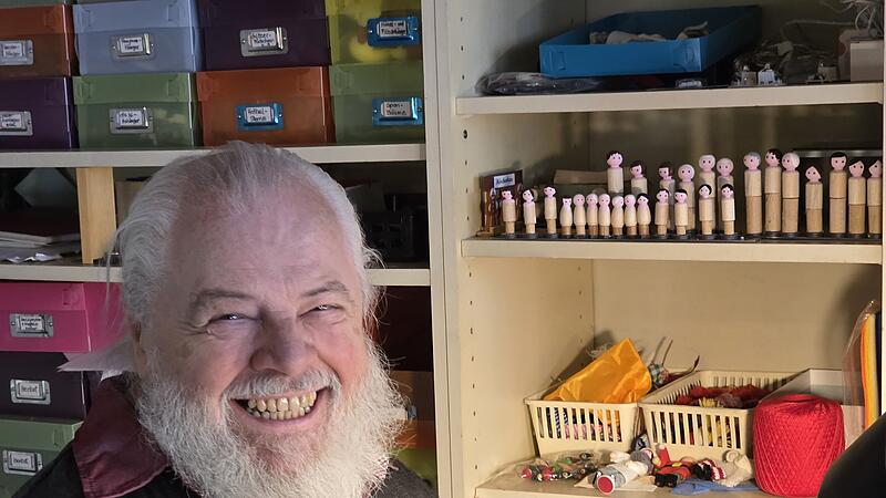 Weihnachtsmarkt in MiniaturWeihnachtsmarkt in Miniatur Weihnachtsmarkt in MiniaturWeihnachtsmarkt in Miniatur