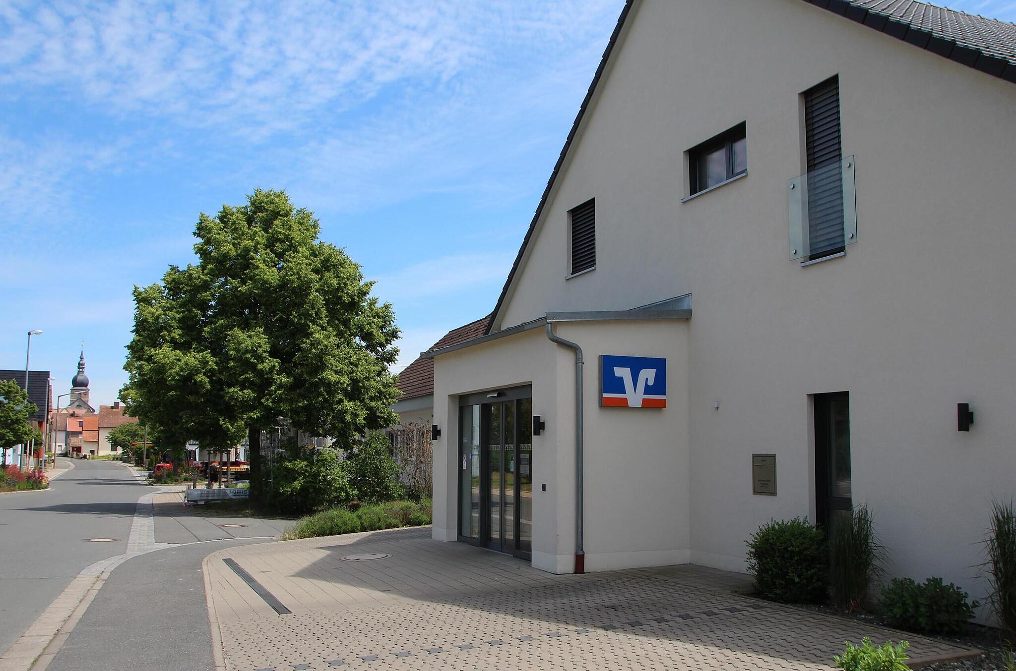 Vr Bank Erlangen Hochstadt Herzogenaurach Fusion Zu Metropolbank Steht Bevor