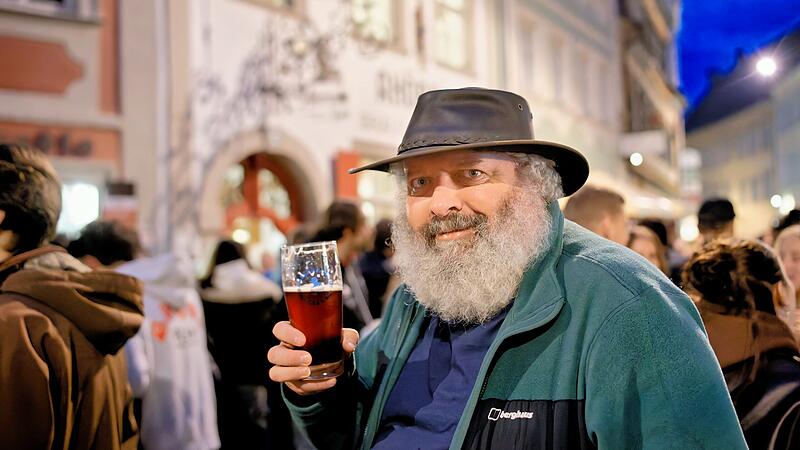 Beim Anstich im Ah&ouml;rnla in Bamberg floss das BockbierBockbieranstich Schlenkerla
