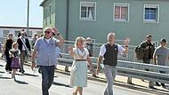 Annafestumzug 2026Annafestumzug 2026 Oberbürgermeisterin Martina Hebendanz, 2. Bürgermeister Udo Schönfelder und 3. Bürgermeister Manfred Hümmer führten den Annafestumzug das erste Mal gemeinsam über die Piastenbrücke hoch in den Kellerwald.