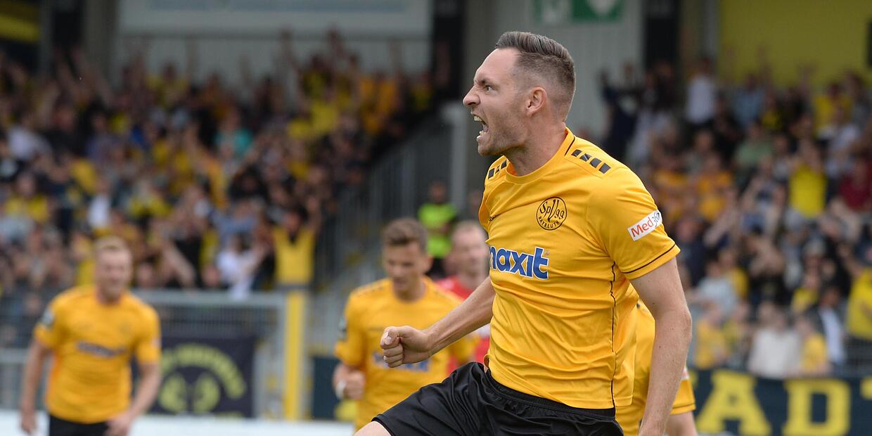 Foto RotWeiss Essen Fans in Bayreuth 27.08.2022 Bilder von RotWeiss Essen Magazin